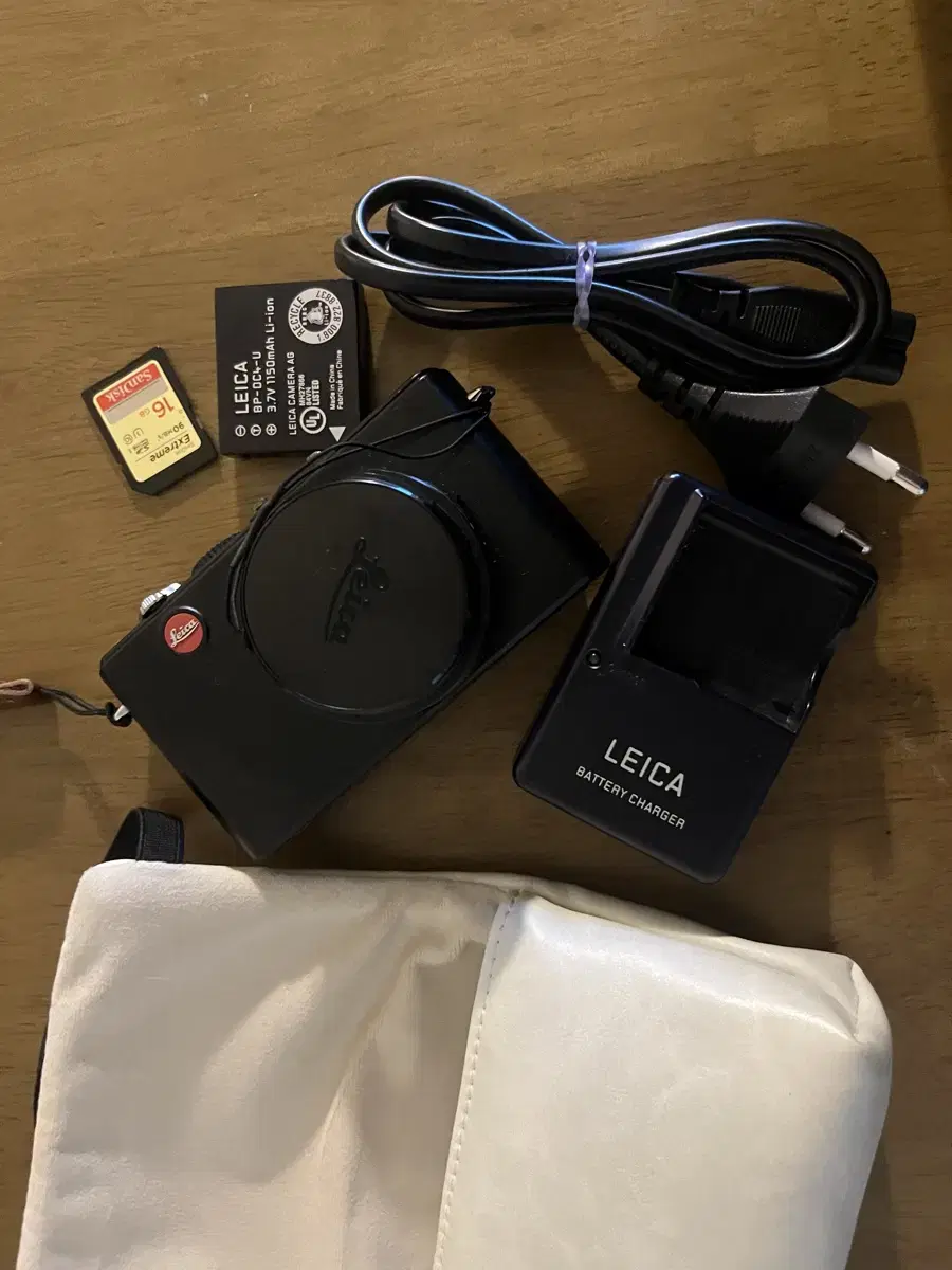 라이카 leica d-lux 4